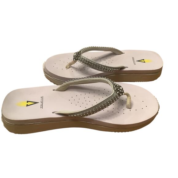 VOLATILE WHITE RHINESTONE COMFORT CONTOURED FOOTBED THONG SANDALS 10 - Picture 4 of 7